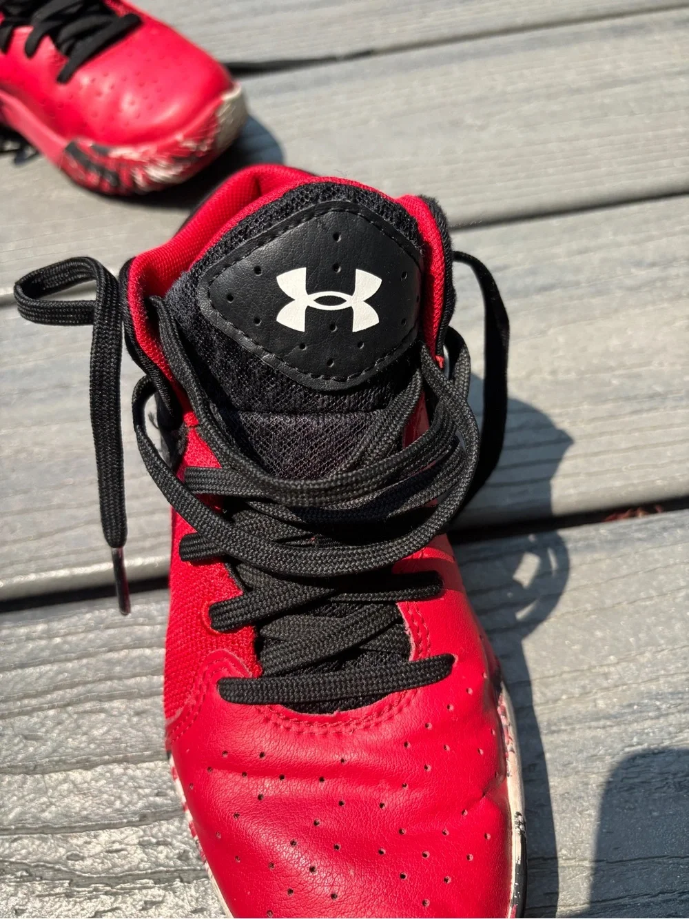 Under Armour Red and Black Kids' Basketball Shoes Size 1
